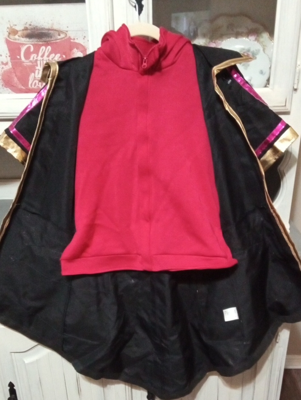 Spirit Kids Black Cape with Pink Panel and Gold Trim